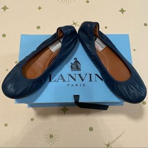 New Lanvin navy blue flats size 35.5